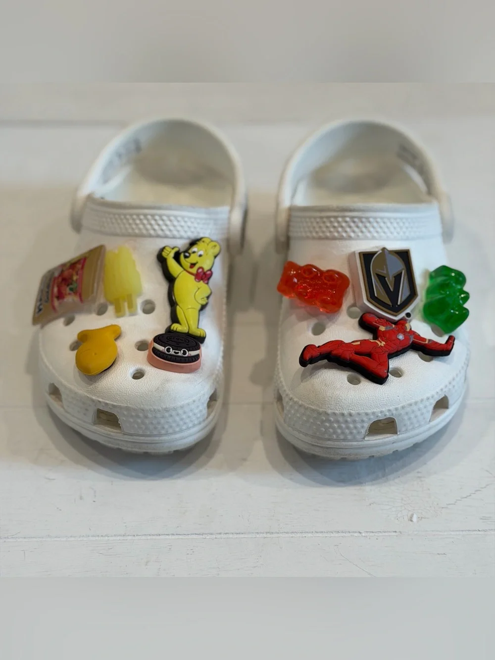 CROCS White Kids Clogs with Colorful Decorative Charms C 8